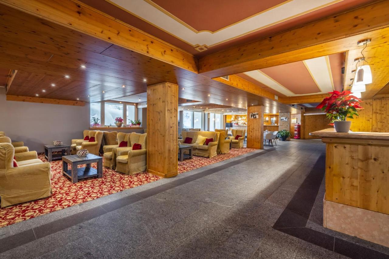 פאסו דל טונלה Hotel Piandineve מראה חיצוני תמונה
