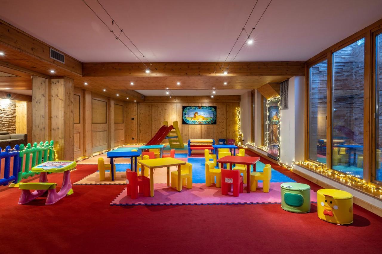 פאסו דל טונלה Hotel Piandineve מראה חיצוני תמונה