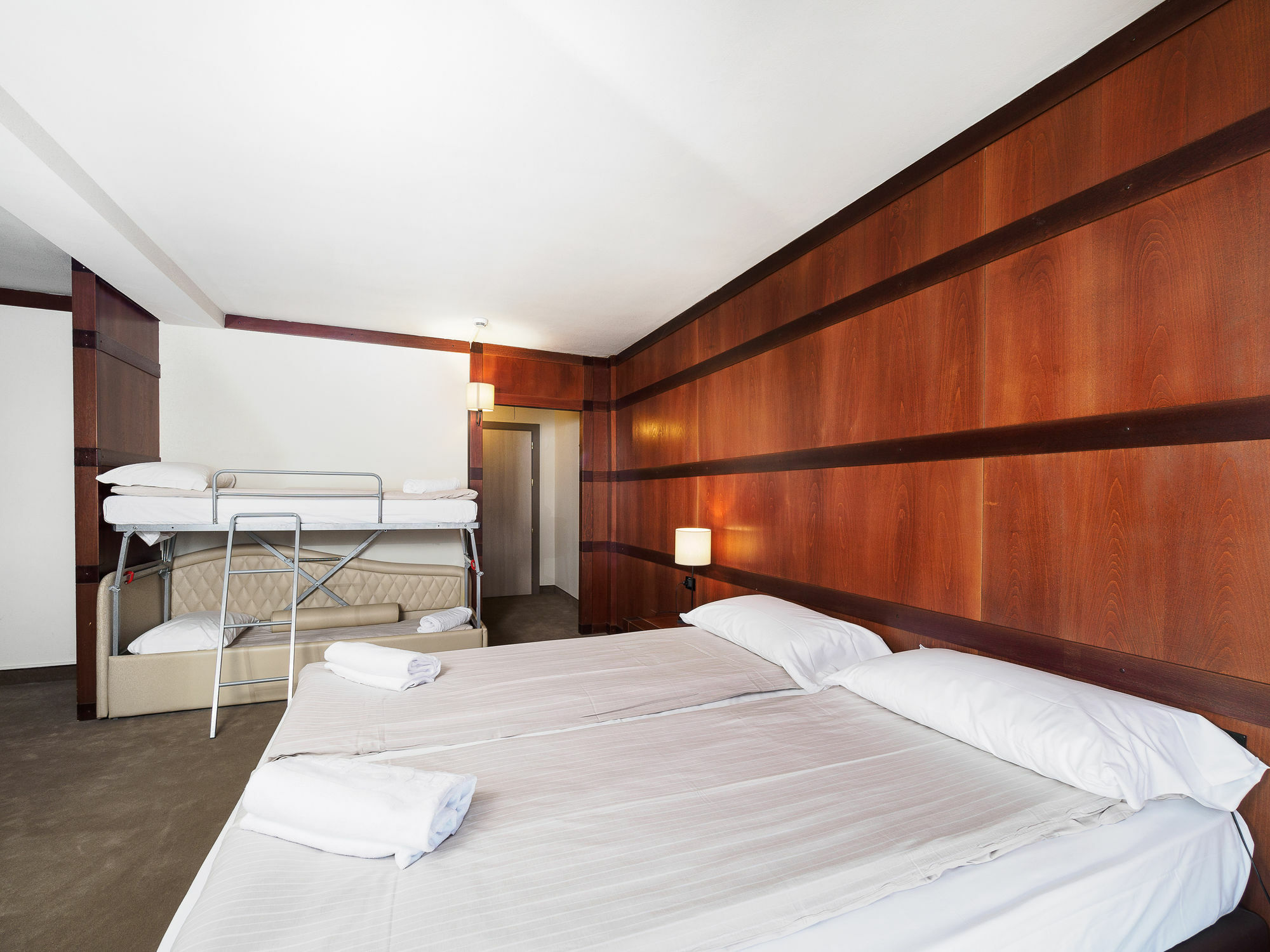 פאסו דל טונלה Hotel Piandineve מראה חיצוני תמונה