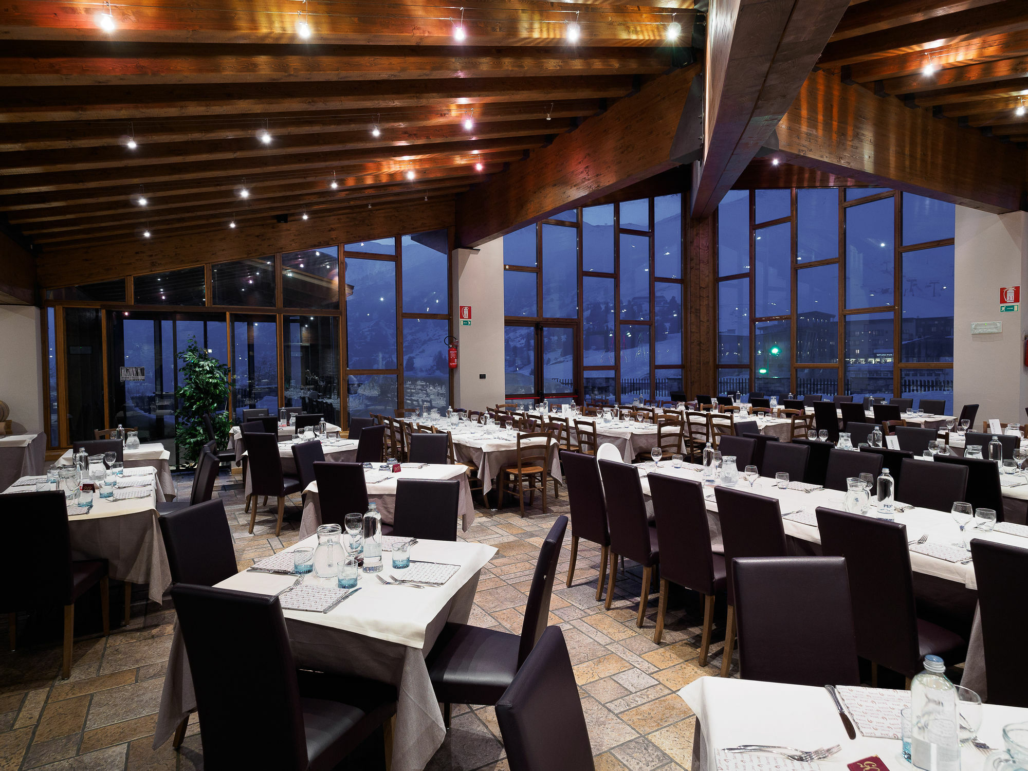 פאסו דל טונלה Hotel Piandineve מראה חיצוני תמונה